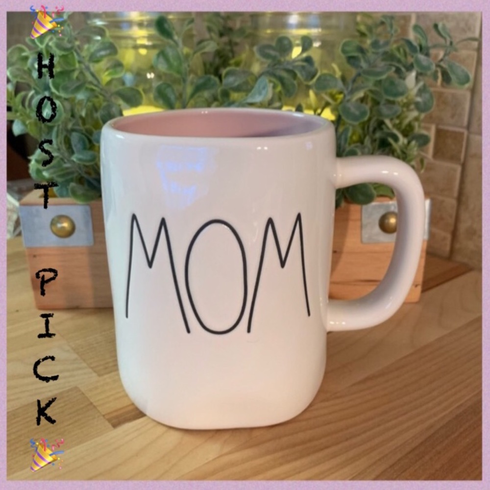 Rae Dunn By Magenta“MOM” LL Ceramic Mug NWT